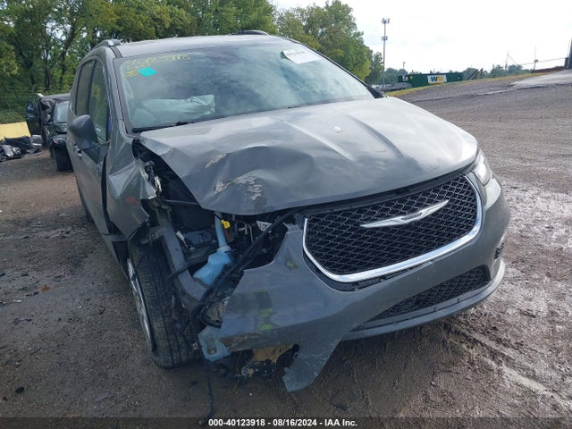 Chrysler Pacifica Touring L 2021 2C4RC1BG4MR601096 Image 17