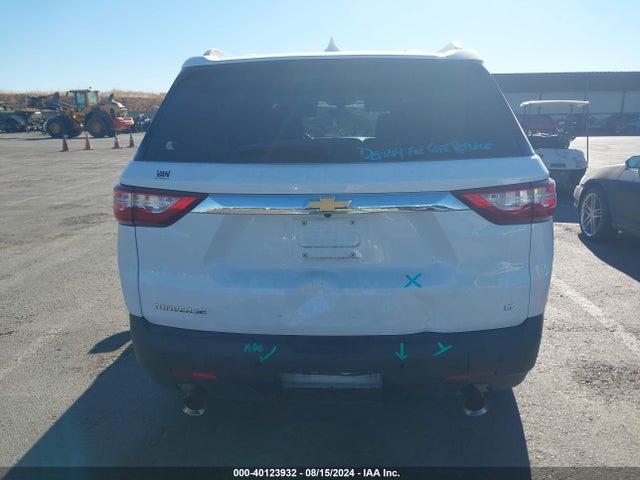 Chevrolet Traverse 1lt 2018 1GNERGKW0JJ101404 Image 16