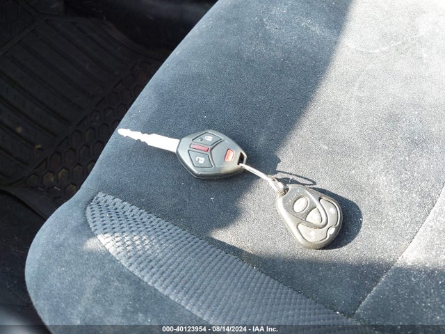 2011 MITSUBISHI OUTLANDER JA4AS2AW1BU041336 Photo 10