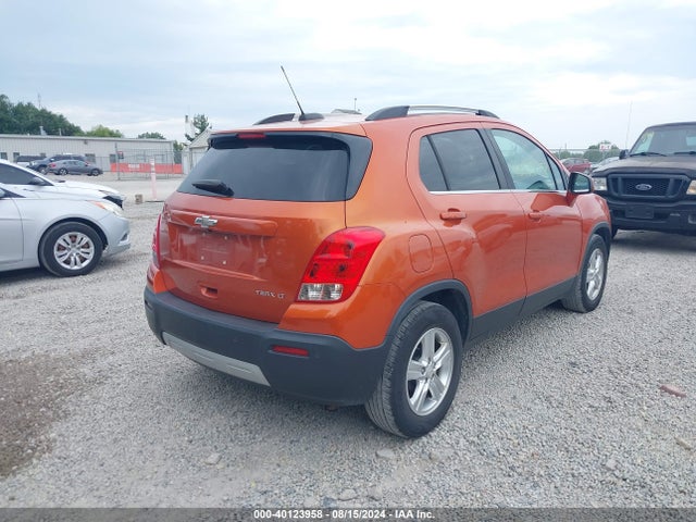 KL7CJLSB8GB559771 Chevrolet TRAX 1LT