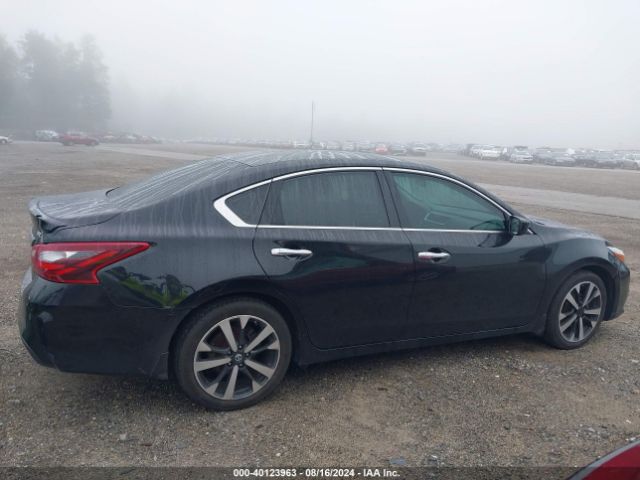 1N4AL3AP9JC135329 Nissan Altima 2.5 Sr