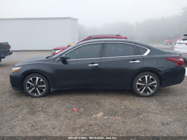 1N4AL3AP9JC135329 Nissan Altima 2.5 Sr