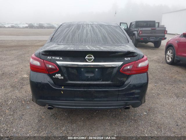 1N4AL3AP9JC135329 Nissan Altima 2.5 Sr