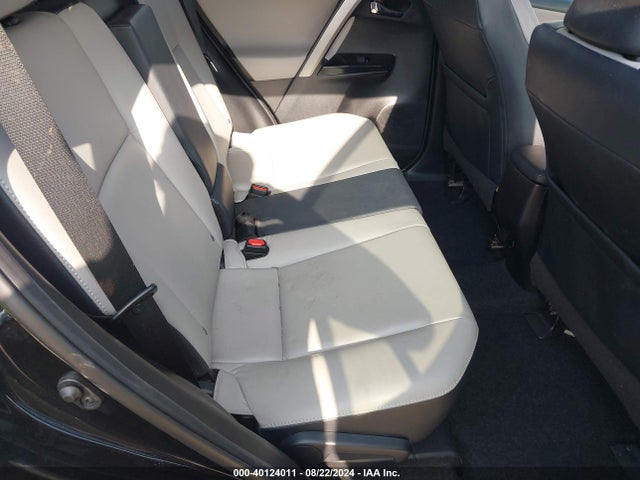 Toyota Rav4 Limited 2017 2T3DFREV2HW626682 Image 8