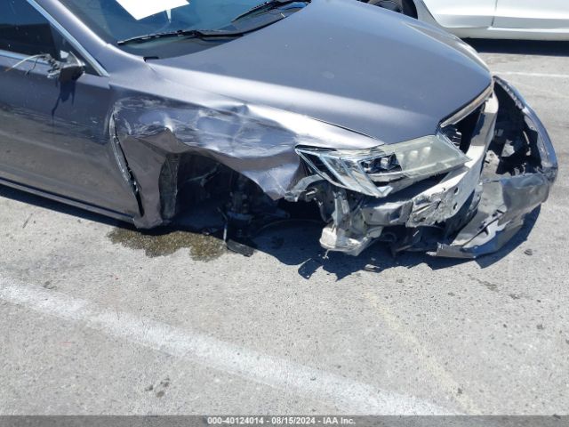19UDE2F71JA006678 Acura Ilx Premium Package/technology Plus Package