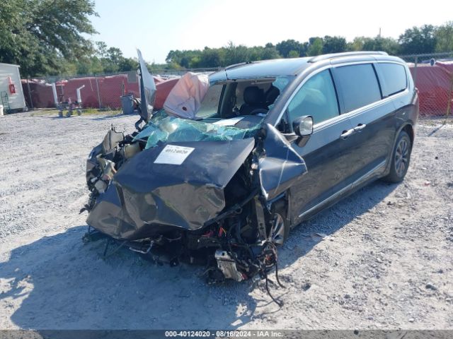 2C4RC1EG3LR173063 Chrysler Pacifica Touring L Plus