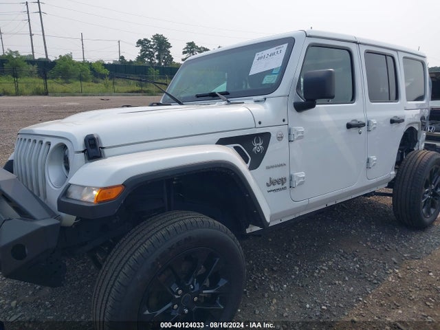 1C4HJXEG9NW120057 Jeep Wrangler Unlimited Sahara 4x4