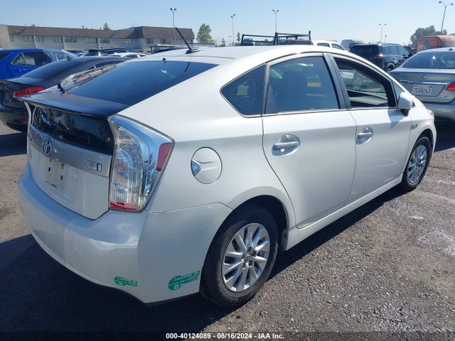 JTDKN3DP4E3061666 Toyota PRIUS PLUG-IN