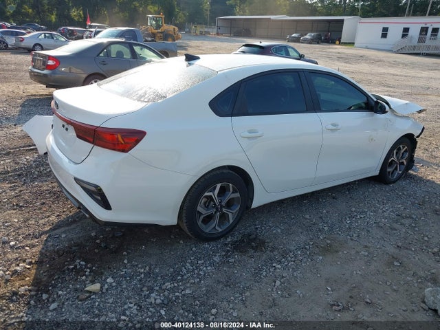 KIA Forte Lxs 2021 3KPF24AD3ME351284 Image 4