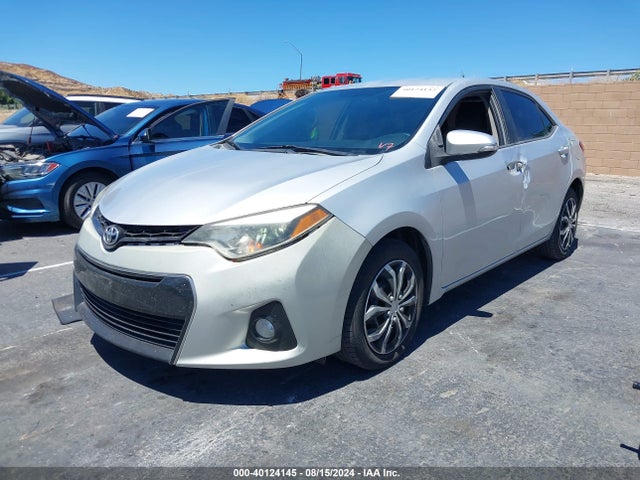 Toyota Corolla S 2014 5YFBURHE4EP157092 Image 2