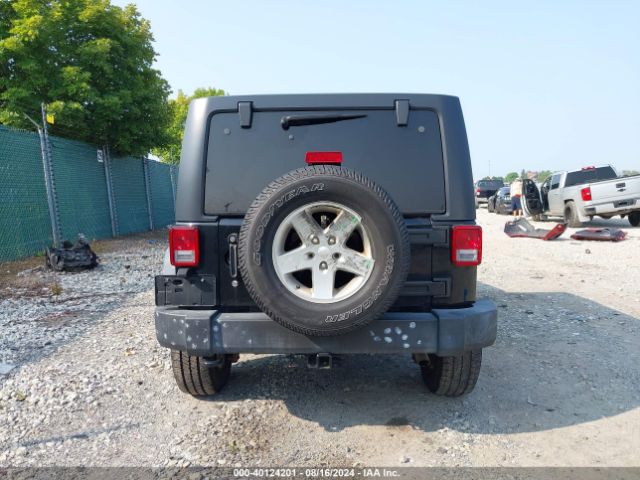 1C4BJWDG5GL202096 Jeep Wrangler Unlimited Sport