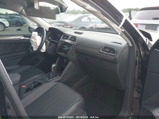 3VV3B7AX7NM154187 Volkswagen Tiguan 2.0t Se