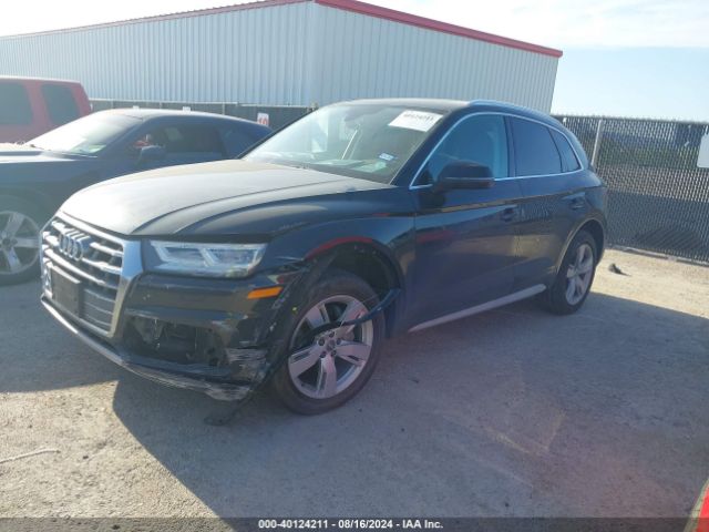WA1BNAFY5K2121556 Audi Q5 45 Premium