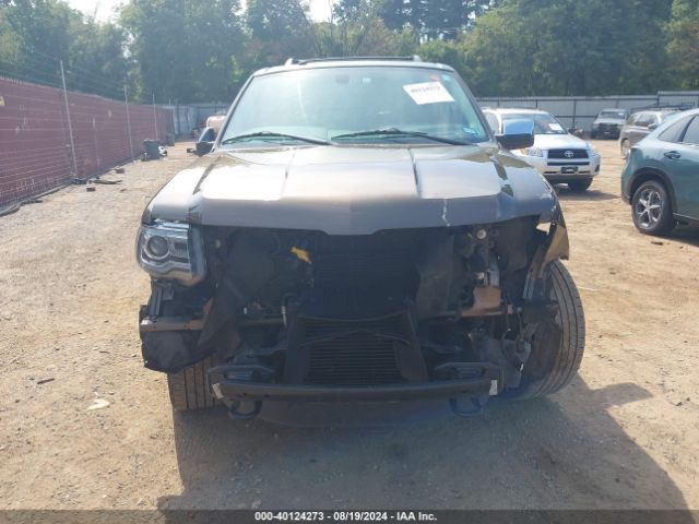 5LMJJ2HT3FEJ09360 Lincoln Navigator