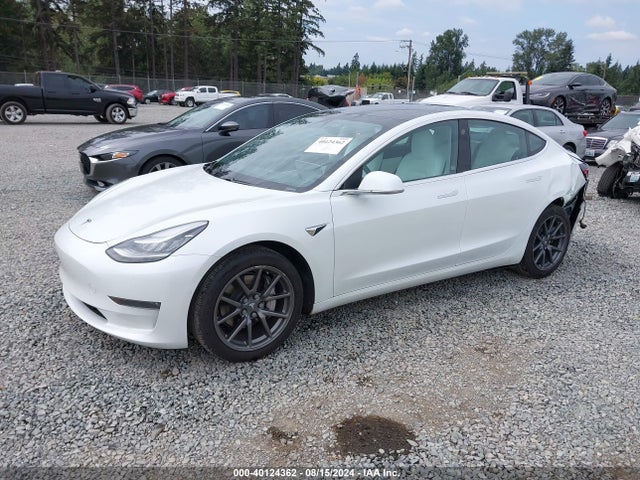 Tesla Model 3 Long Range Dual Motor All-wheel Drive 2020 5YJ3E1EB9LF742224 Image 2