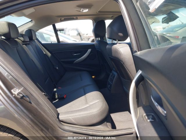 WBA8A9C53JAD26902 BMW 320i