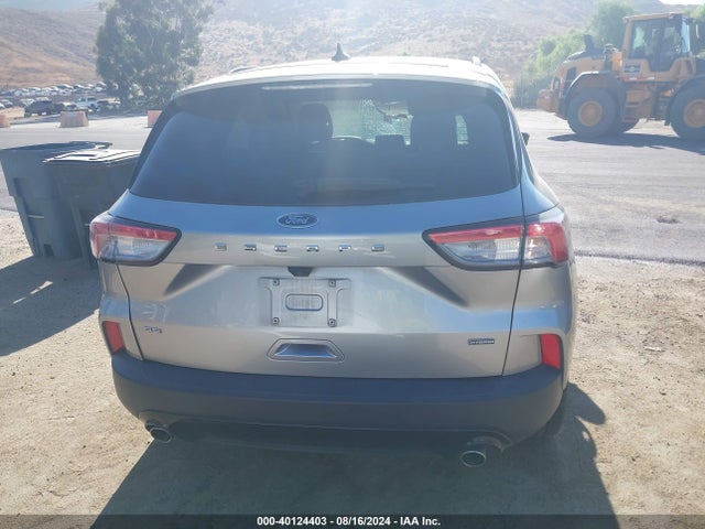 Ford Escape Se Hybrid 2021 1FMCU0BZ8MUA36929 Image 17