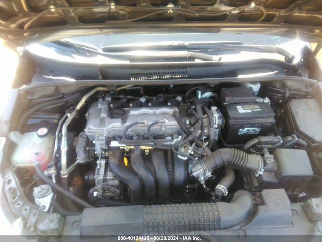 Toyota COROLLA LE 2021 5YFEPMAEXMP225248 Image 10