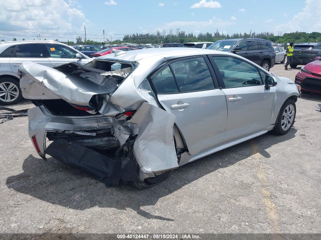 Toyota COROLLA LE 2024 5YFB4MDE9RP185467 Image 4