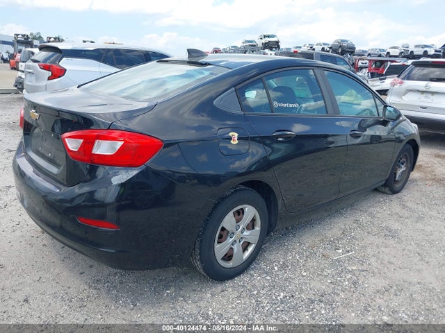 Chevrolet Cruze Ls Auto 2017 1G1BC5SM2H7132234 Image 4