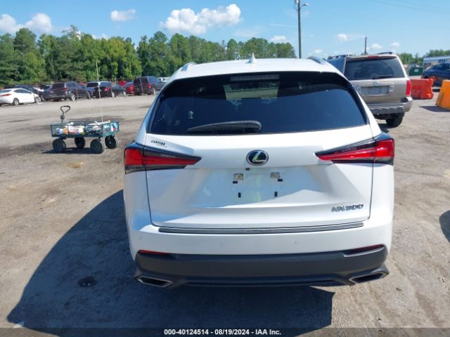 JTJDARDZ7M5021932 Lexus NX 300