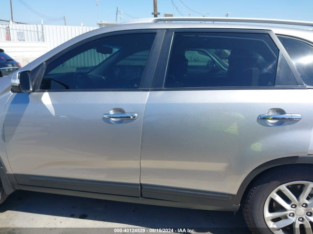 KIA SORENTO LX 2015 5XYKT4A62FG655015 Image 13