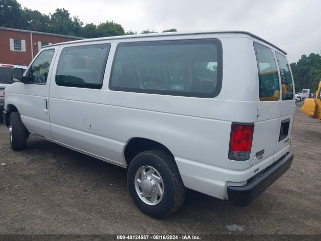 Ford E-250 Commercial 2014 1FTNE2EW1EDA82028 Image 3