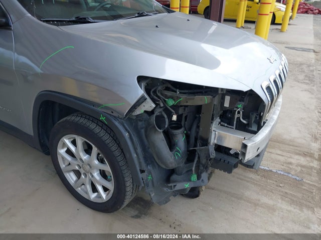Jeep Cherokee Latitude 2015 1C4PJLCS4FW620995 Image 15