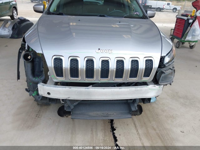 Jeep Cherokee Latitude 2015 1C4PJLCS4FW620995 Image 6