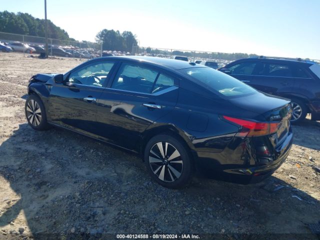 1N4BL4DWXNN302269 Nissan Altima Sv Intelligent Awd