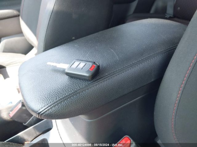JA4AR3AU3KU028684 Mitsubishi Outlander Sport 2.0 Le