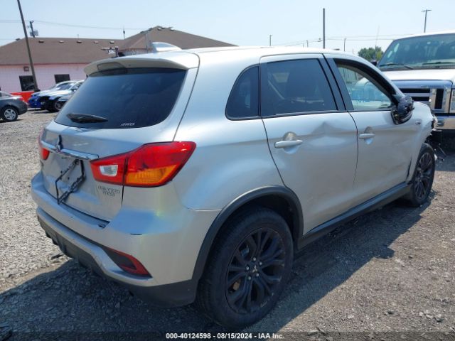 JA4AR3AU3KU028684 Mitsubishi Outlander Sport 2.0 Le