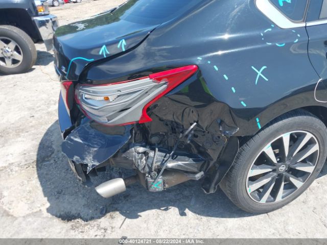 1N4AL3AP5JC156470 Nissan Altima 2.5 Sl