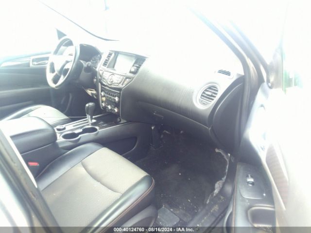 5N1DR2MM5KC654070 Nissan Pathfinder Sv
