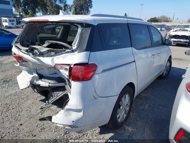 KIA SEDONA LX 2016 KNDMB5C14G6151587 Image 4