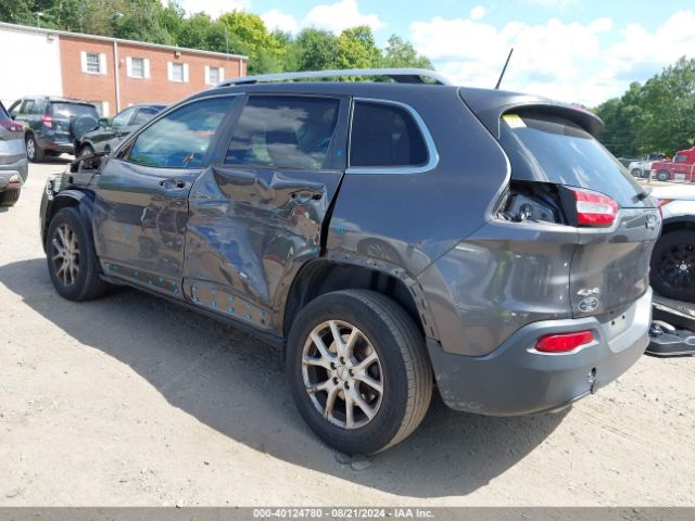 1C4PJMCBXHW636238 Jeep Cherokee Latitude 4x4