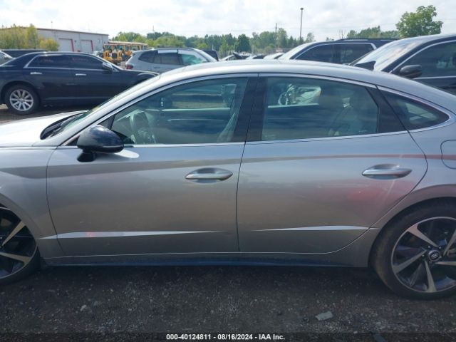 5NPEJ4J23MH084012 Hyundai Sonata Sel Plus