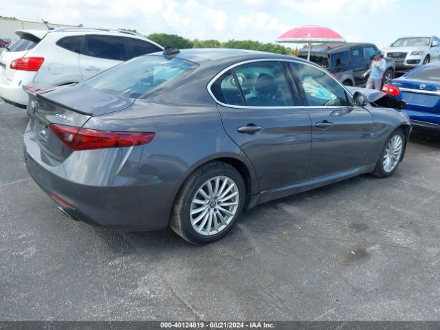 ZARFAMANXM7640342 Alfa Romeo Giulia Rwd