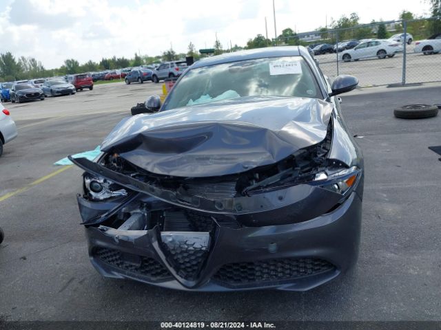 ZARFAMANXM7640342 Alfa Romeo Giulia Rwd