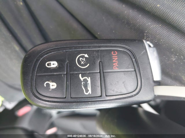 1C4PJMCS0HD217410 Jeep Cherokee Latitude 4x4