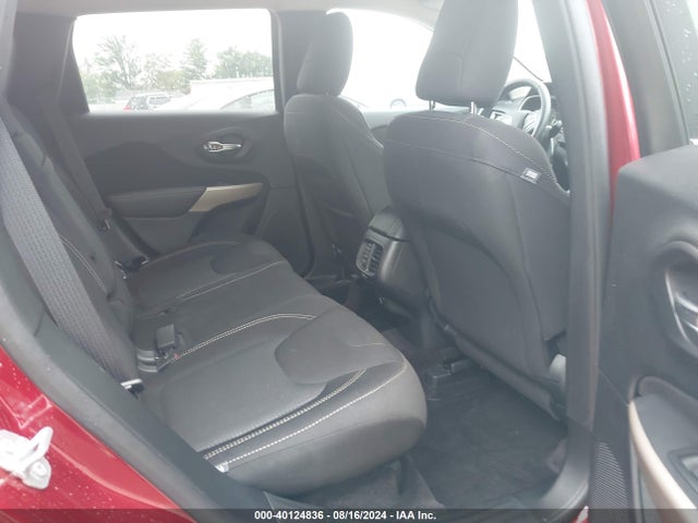 1C4PJMCS0HD217410 Jeep Cherokee Latitude 4x4
