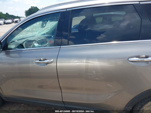 KIA Sorento 2.4l Lx 2018 5XYPG4A38JG408137 Image 14
