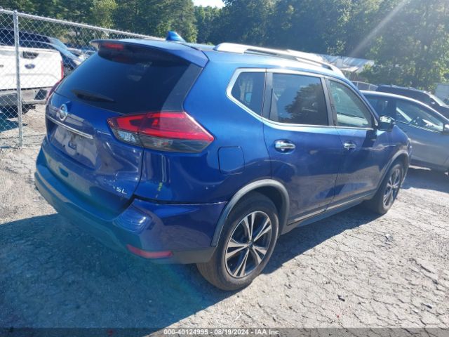 JN8AT2MT4JW465220 Nissan Rogue Sl