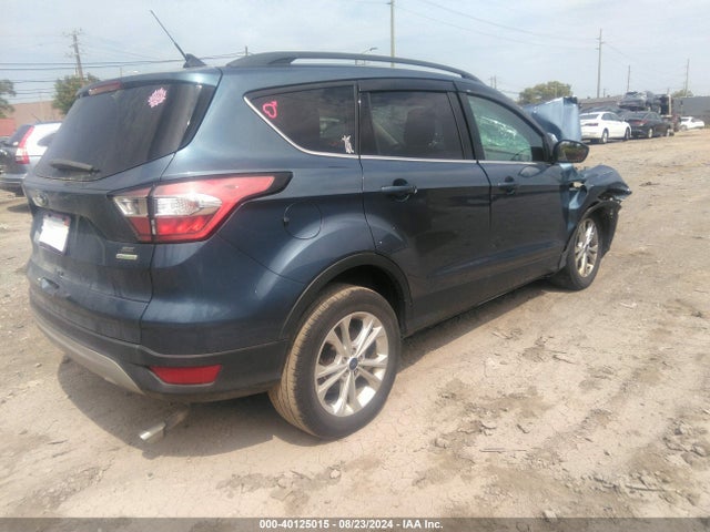 Ford ESCAPE SE 2018 1FMCU0GD9JUC46626 Image 4