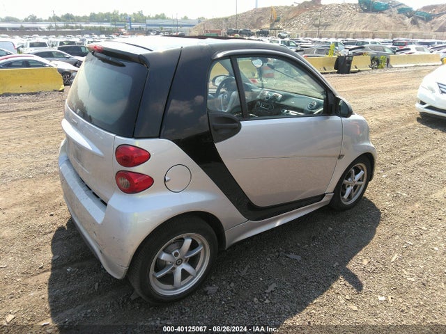 WMEEJ3BA4FK804178 Smart Fortwo Passion/pure