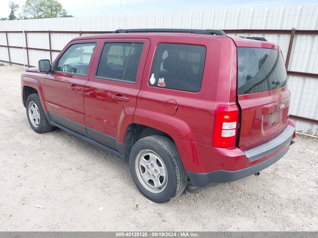 1C4NJPBB9FD358662 Jeep Patriot Sport