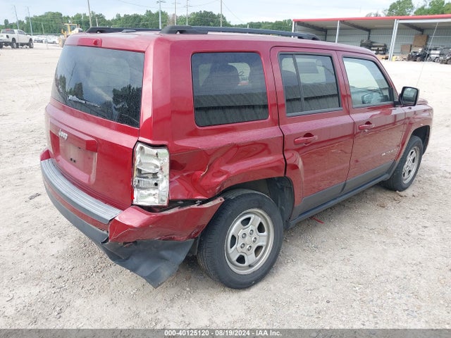 1C4NJPBB9FD358662 Jeep Patriot Sport