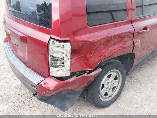 1C4NJPBB9FD358662 Jeep Patriot Sport