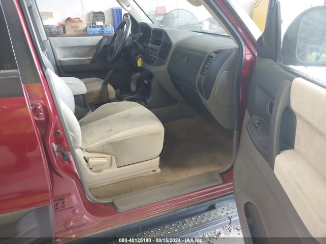 2002 MITSUBISHI MONTERO JA4MW31R92J054077 Photo 4