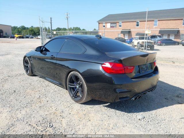 WBS3R9C5XGK338205 BMW M4